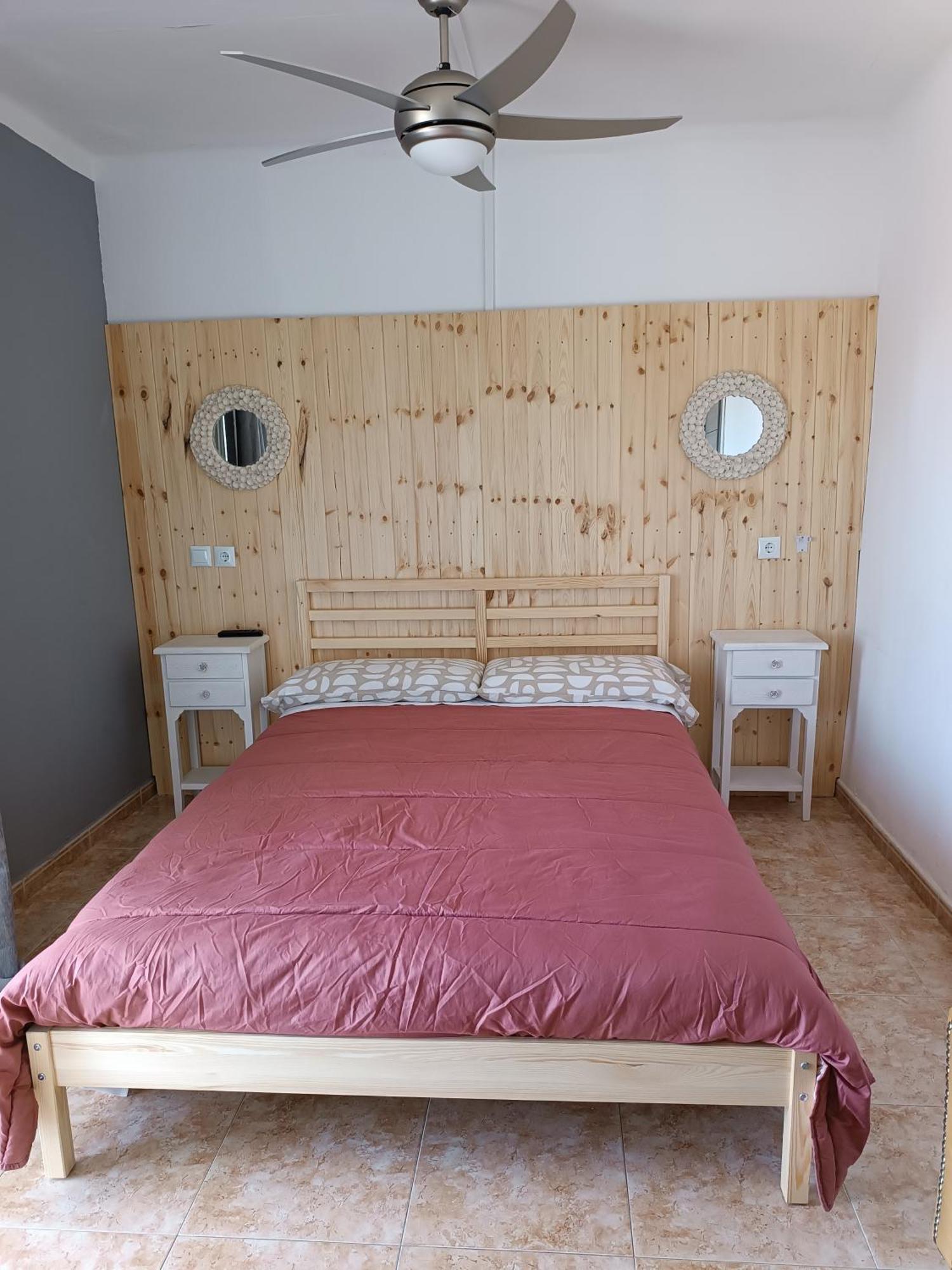 Hostal Belgica Palmanova Exterior foto